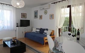 Apartments Knezovic